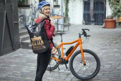 E-Bike_und_Frau